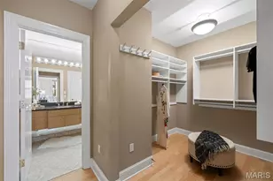 800 S Hanley Rd, Clayton, MO 63105 - Photo 27