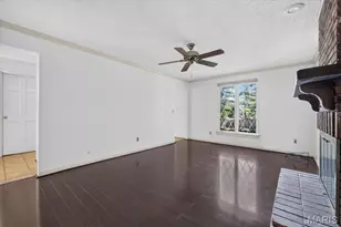 689 Henry Ave, Ballwin, MO 63011 - Photo 3