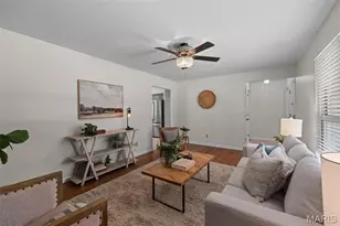 2528 Westrick Dr, Saint Louis, MO 63043 - Photo 7