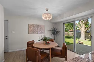 2528 Westrick Dr, Saint Louis, MO 63043 - Photo 17