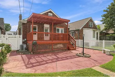 6437 Pernod Avenue, Saint Louis, MO 63139 - Photo 23