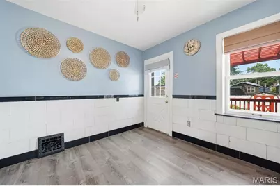 6437 Pernod Avenue, Saint Louis, MO 63139 - Photo 13