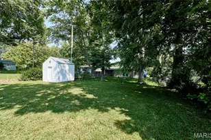 9527 Margo Ann Ln, Saint Louis, MO 63134 - Photo 29