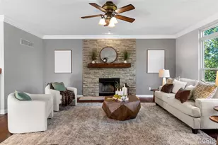 1045 Hawkins Bend Dr, Fenton, MO 63026 - Photo 11