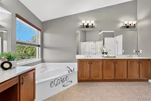 1045 Hawkins Bend Dr, Fenton, MO 63026 - Photo 45