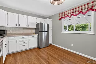 2 Lone Elk Ln, Saint Peters, MO 63376 - Photo 9