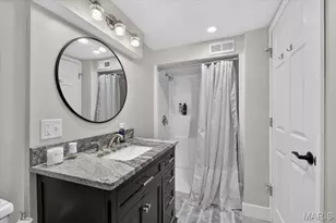 101 E Donaldson Dr, Saint Louis, MO 63129 - Photo 31