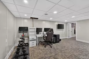 101 E Donaldson Dr, Saint Louis, MO 63129 - Photo 25