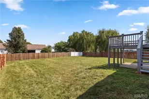 512 Spring Water Dr, Wentzville, MO 63385 - Photo 23