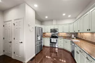 2700 Grover Crossing Dr, Wildwood, MO 63040 - Photo 15