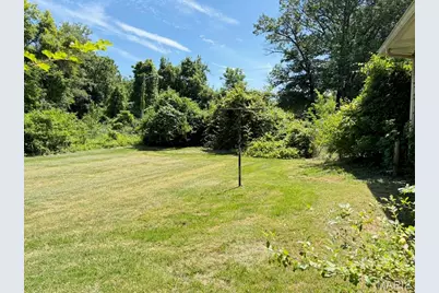 4505 Begg Boulevard, Normandy, MO 63121 - Photo 3