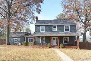 929 Robert Pl, Saint Louis, MO 63122 - Photo 1