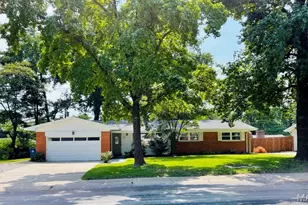 120 S Duchesne Dr, Saint Charles, MO 63301 - Photo 1