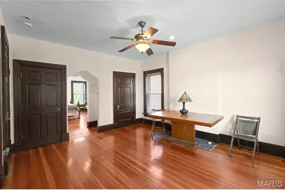 6120 Victoria Avenue, Saint Louis, MO 63139 - Photo 35