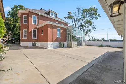 6120 Victoria Avenue, Saint Louis, MO 63139 - Photo 69