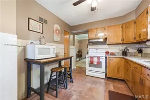3856 Geraldine Ave, Saint Ann, MO 63074 - Photo 17