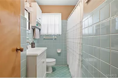 3856 Geraldine Avenue, Saint Ann, MO 63074 - Photo 9
