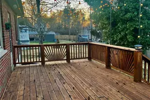 8501 Grantshire Ln, Saint Louis, MO 63123 - Photo 15