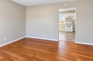 6005 Shillington Ln, Saint Louis, MO 63134 - Photo 3