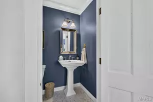 235 E Jefferson Ave, Kirkwood, MO 63122 - Photo 15