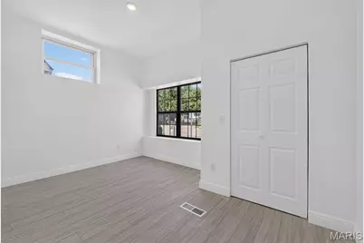 701 Reed Avenue, Saint Louis, MO 63125 - Photo 23