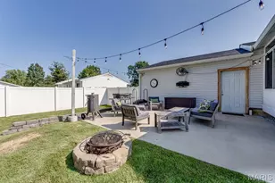251 Peffer Ln, Fenton, MO 63026 - Photo 37