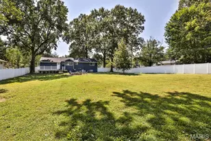 1443 Marsh Ave, Ballwin, MO 63011 - Photo 29