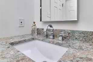 675 Stonebrook Ct, Chesterfield, MO 63005 - Photo 35
