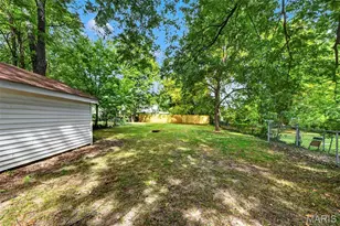 9515 Marlowe Ave, Saint Louis, MO 63114 - Photo 25