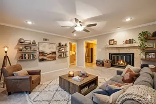 1 Barbary Ln, Saint Louis, MO 63146 - Photo 11