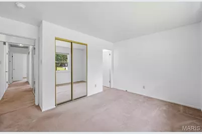 2251 Murray Forest Drive, Maryland Heights, MO 63043 - Photo 19
