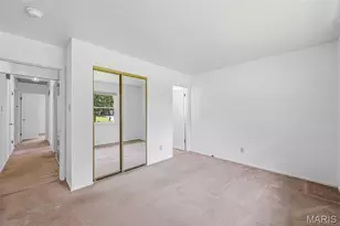 2251 Murray Forest Dr, Maryland Heights, MO 63043 - Photo 19