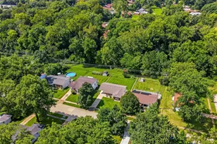 2251 Murray Forest Dr, Maryland Heights, MO 63043 - Photo 67