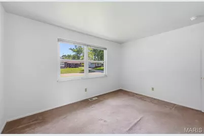 2251 Murray Forest Drive, Maryland Heights, MO 63043 - Photo 21