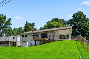 2251 Murray Forest Dr, Maryland Heights, MO 63043 - Photo 41