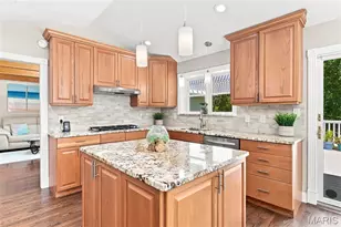 2126 Park Forest Dr, Chesterfield, MO 63017 - Photo 15