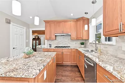 2126 Park Forest Drive, Chesterfield, MO 63017 - Photo 17