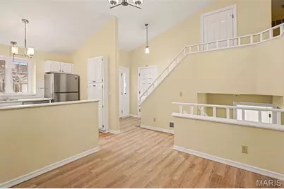 12936 Autumn View Drive, Saint Louis, MO 63146 - Photo 5