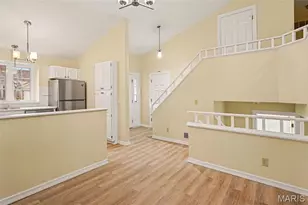 12936 Autumn View Dr, Saint Louis, MO 63146 - Photo 5