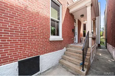 3010 Indiana Avenue, Saint Louis, MO 63118 - Photo 3