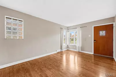 5734 Potomac Street, Saint Louis, MO 63139 - Photo 3