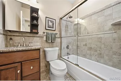 1202 Orchard Lakes Drive, Saint Louis, MO 63146 - Photo 15
