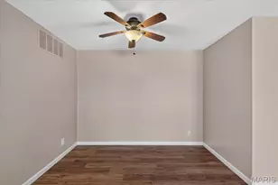 3150 Leisurewood Ct, Florissant, MO 63033 - Photo 9