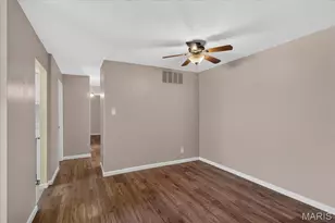3150 Leisurewood Ct, Florissant, MO 63033 - Photo 7