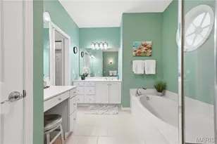 1119 Field Pointe Ln, Saint Louis, MO 63146 - Photo 21