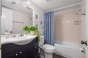 1719 Canary Cove, Brentwood, MO 63144 - Photo 21