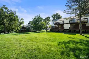 1719 Canary Cove, Brentwood, MO 63144 - Photo 25
