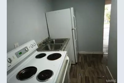 4137 E Lee Avenue, Saint Louis, MO 63115 - Photo 5