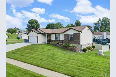 5182 Bristol Rock Road, Florissant, MO 63033 - Photo 9