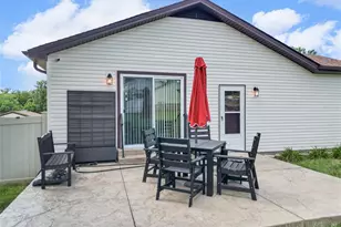 5182 Bristol Rock Rd, Florissant, MO 63033 - Photo 7